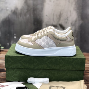 GUCCI 남녀공용 비스킷 스니커즈
