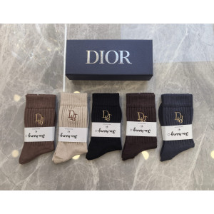 DIOR 양털 양말 5족 세트